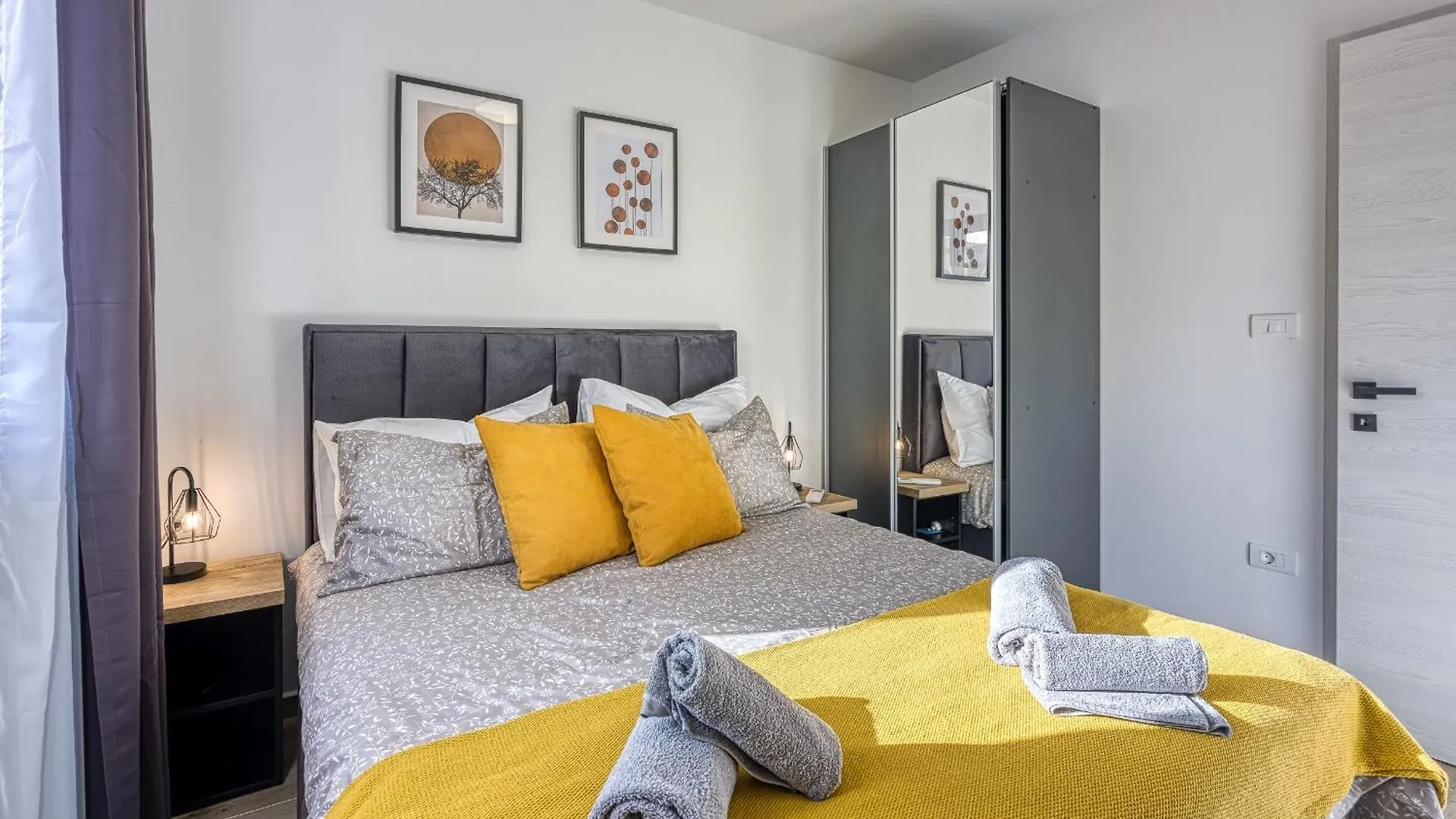 City Center Oasis - Private Parking Pula Croatia